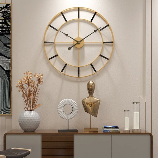 Wandklok Goud en Zwart Metalen Design 1